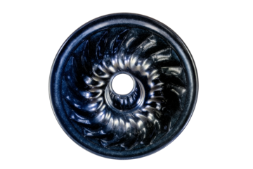 Isolated cake tin for a ring cake