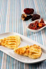 Grilled goat cheese with appetizer, Keçika