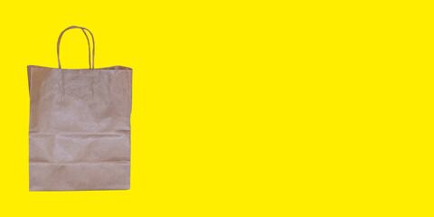 Sacola de compras - fundo amarelo ouro - cor que estimula as compras