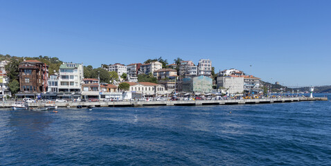 Fototapeta premium Istanbul, Turkey - 26 September 2021 - A tour of the Bosphorus in the morning