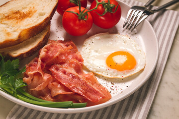 Breakfast, fried egg, bacon and bread, with cherry, on a light background, homemade, no people,