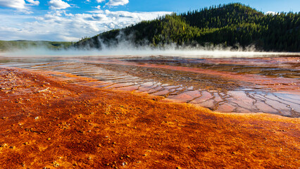 Grand prismatic spring