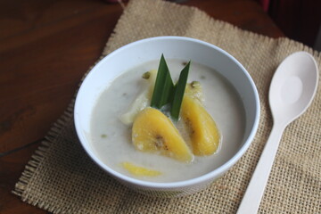 Kolak is a gravy dish made from coconut milk with a sweet taste, filled with banana, sweet potato and cassava