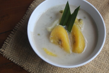 Kolak is a gravy dish made from coconut milk with a sweet taste, filled with banana, sweet potato and cassava