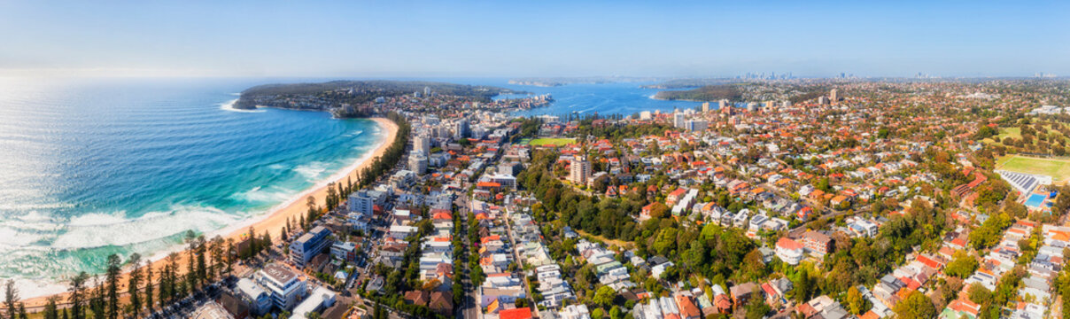 D Manly street beach to CBD pan
