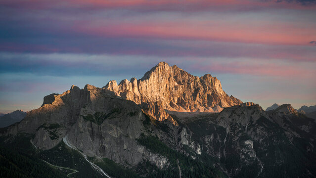 Monte Bilder Durchsuchen 157,113 Archivfotos, und