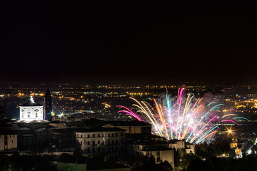 Bergamo città Alta con fuochi artificiali