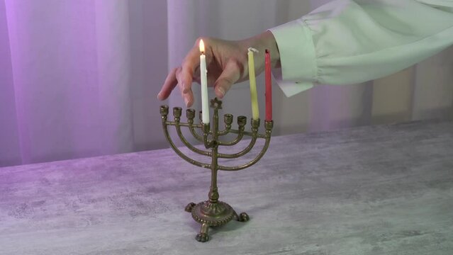 How to light Hanukkah candles. Hanukkah. Second candle. Jewish holidays (155)