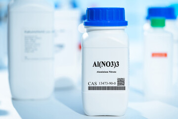 Al(NO3)3 aluminium nitrate CAS 13473-90-0 chemical substance in white plastic laboratory packaging