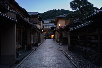 早朝の古都京都一念坂