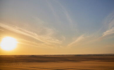 Obraz premium sunset over the field