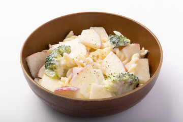 りんごとブロッコリーのマカロニサラダ