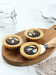 Delicious chocolate mini pies with almonds
