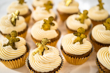 Gingerbread cupcakes
