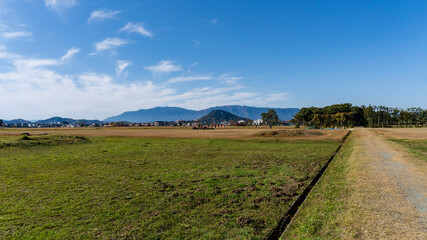 藤原宮大極殿跡に続く道／日本奈良県橿原市