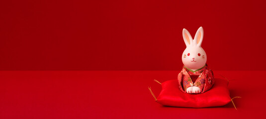 Japanese new year material. Zodiac rabbit. Rabbit saying New Year's greetings. 日本のお正月素材。干支のうさぎ。新年のあいさつをするウサギ	

