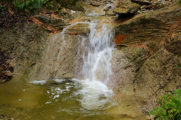 Wasserfall in der Höllschlucht, Nesselwang, Allgäuer Alpen,  Allgäu, Bayern, Deutschland, Europa
