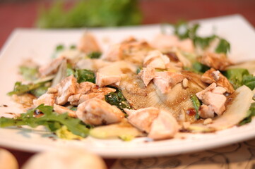 salad with mushrooms and cheese