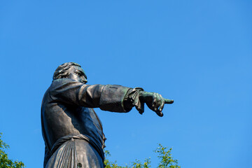 Bronze sculpture of Peter the Great, Emperor with domineering pointing hand