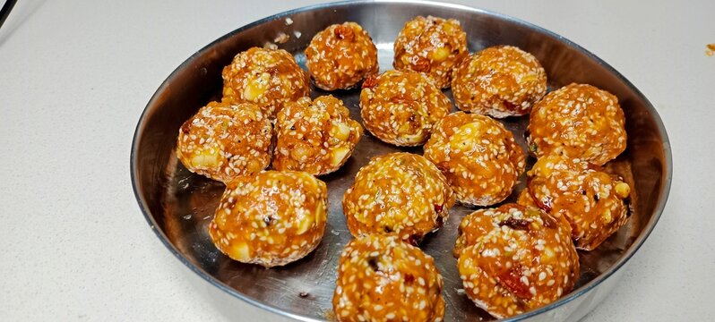 Dry Fruits Mixture for Health, Gond Gud Paak Recipe for health, Dry Fruits laddu Recipe, Recipe for health