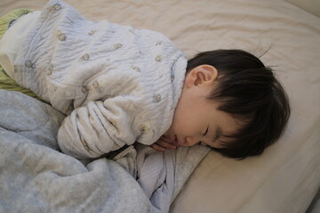 すやすや寝る赤ちゃん