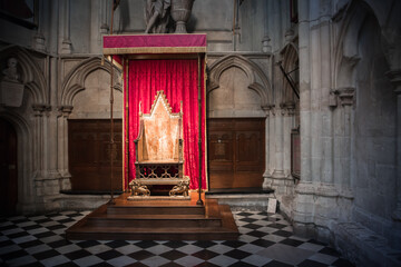  The Coronation Chair, known as St Edward's Chair or King Edward's Chair 1300. Used for coronation of all British monarchs. London, UK - obrazy, fototapety, plakaty