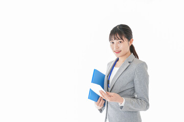 書類を持つビジネスウーマン