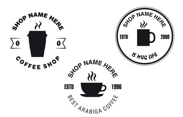 Etiquetas de diseño de cafetería en negro sobre fondo blanco liso y aislado. Vista de frente y de cerca. Copy space