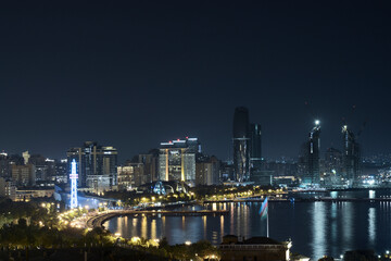 Plakat city skyline at night, Baku