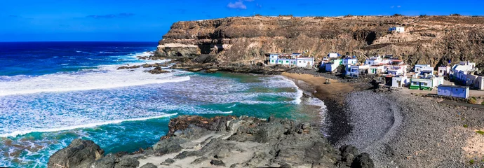 Gordijnen Fuerteventura island nature scenery. Panoramic view of charming fishing village Puertito de los Mulinos. Canary islands © Freesurf