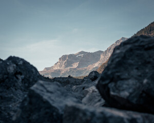 montagna in lontananza