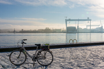 Kiel, 8. Dezember 2022, der erste Schnee diesen Jahres ist gefallen. Winterliche Impressionen in...