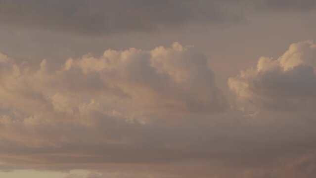 pink clouds are floating sunset slog 2 s-gamut 4k 