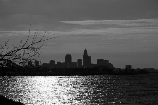 Black and white photo of Cleveland and Lake Erie from afar.