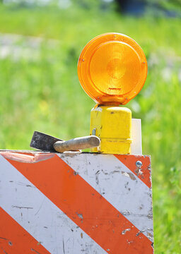 Blinker and Hammer on Barricade