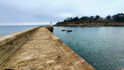 DOUARNENEZ (Finistère)