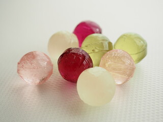 4色の飴
