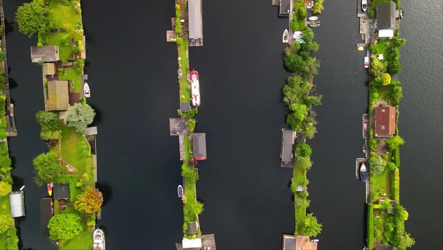 Top view of housing on small islands in the Lake Vinkeveense Plassen, Holland