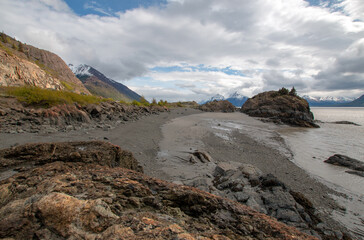 Fototapeta na wymiar Coastal rocky beach at Beluga Point on the Turnagain Arm near Anchorage Alaska United States