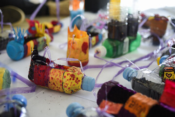 Recycling plastic bottles into planters pot