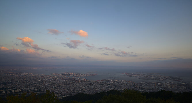 Dusk in Osaka Bay, viewed from Kikuseidai, Mt. Maya, Kobe