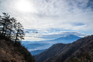 山梨県　三ツ峠山山頂から望む絶景

