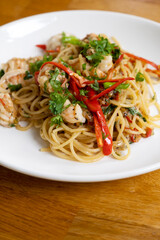 Stir Fried Spaghetti with Garlic Shrimp and Chili