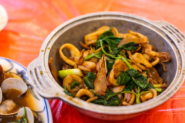 Taiwanese cuisine fry squid with sauce