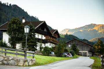 Fototapeta na wymiar traditional houses in the alpine village of Auffach, Tyrol, Austria. 