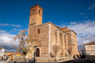 Fototapeta na wymiar Iglesia de San Antonio Abad, Almonacid de Toledo, Toledo, Castilla la Mancha, España