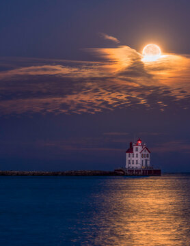 Lorain Lighthouse on Lake Erie