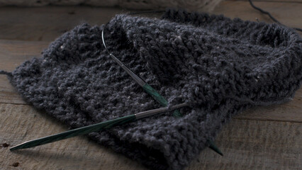 Knitting needles and yarn