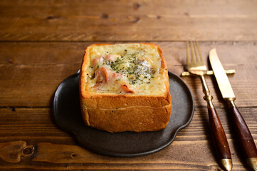 グラタントースト