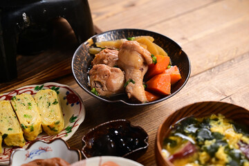 鶏手羽元の煮物